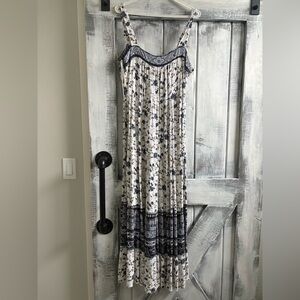 Floral Blue and White Maxi Dress